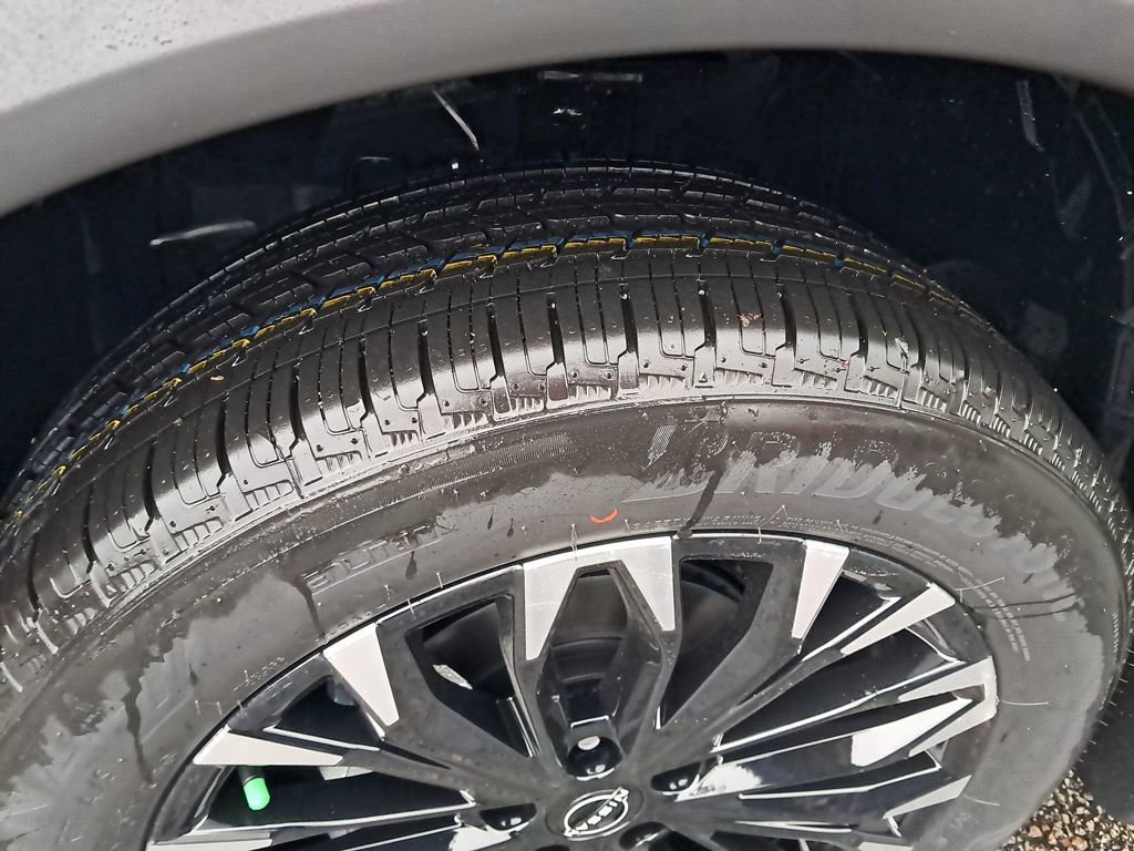 New 2026 Nissan Rogue SV image 29