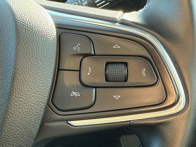Used 2024 Buick Encore GX Sport Touring image 15