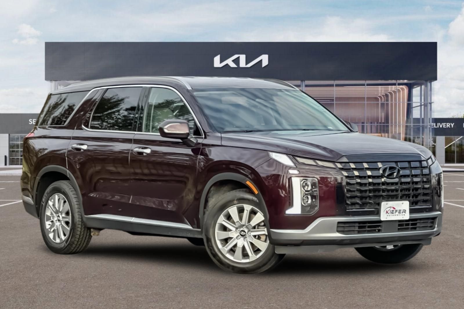 Used 2024 Hyundai Palisade SEL AWD/4WD image 2