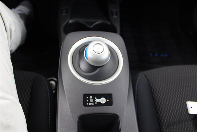 Used 2017 Nissan Leaf S w/ Charge Package FWD image 14