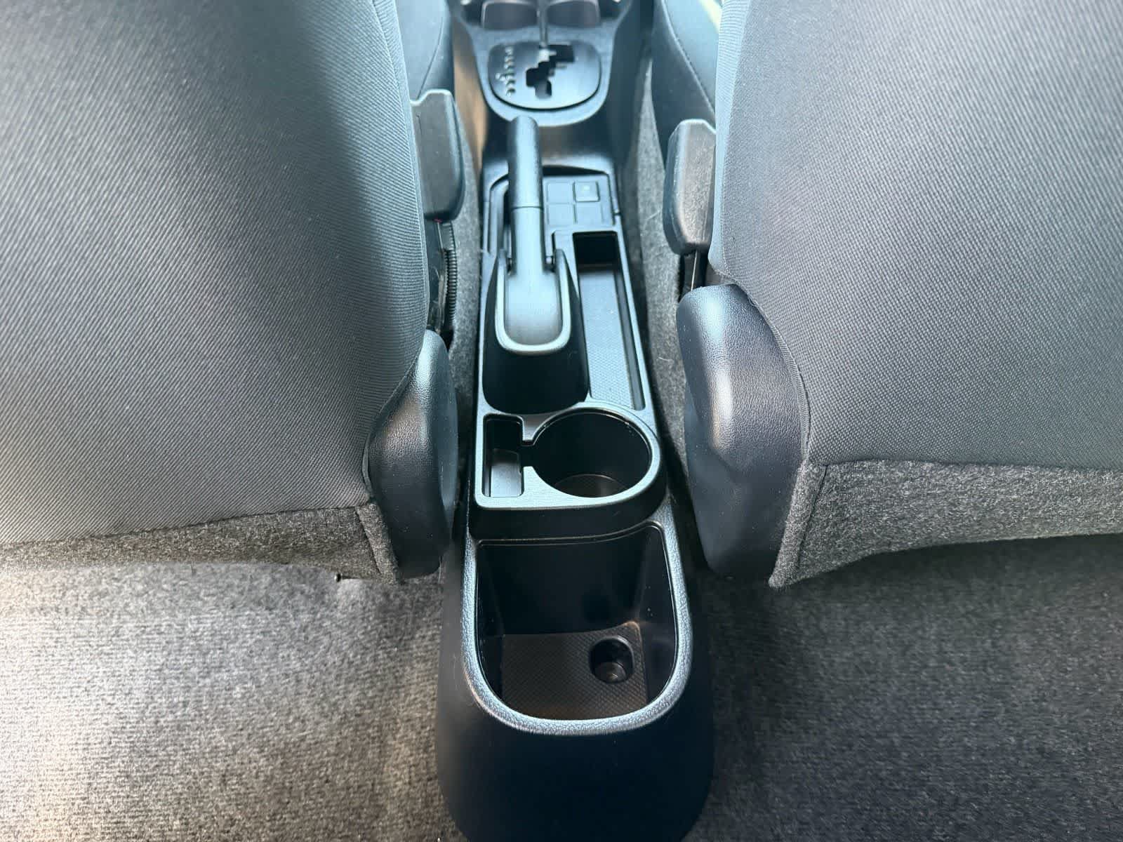 Used 2012 Toyota Yaris LE FWD image 18
