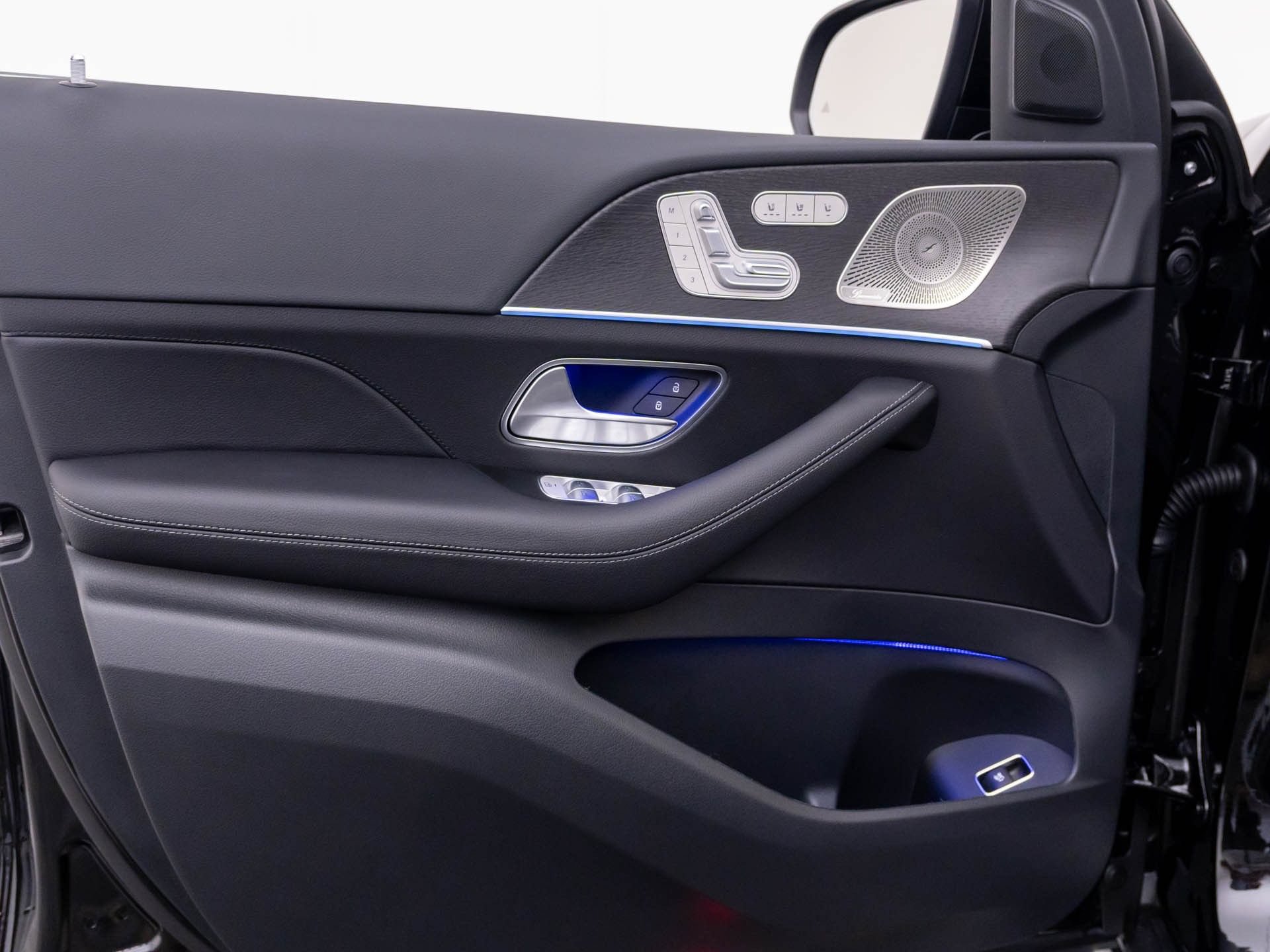 New 2026 Mercedes-Benz GLS 450 4MATIC image 14