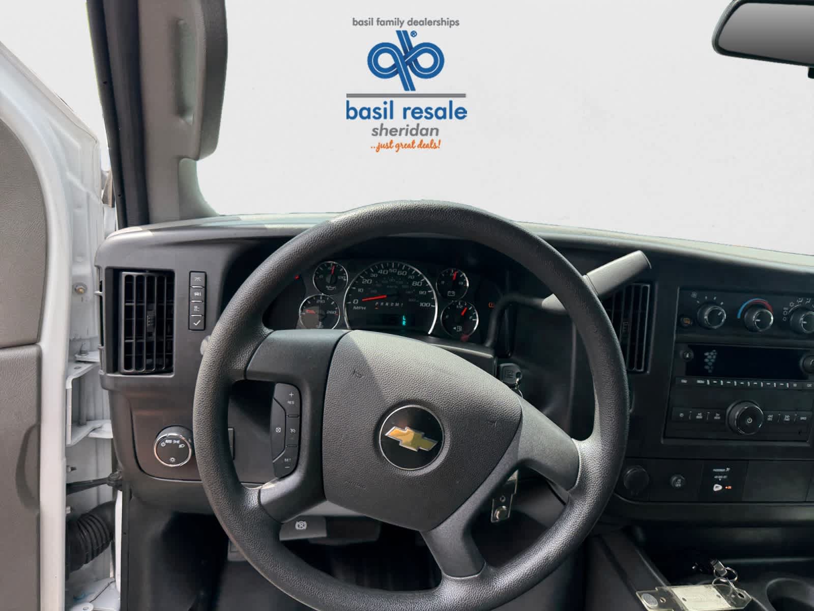 Used 2022 GMC Savana 2500 w/ Driver Convenience Package RWD image 14