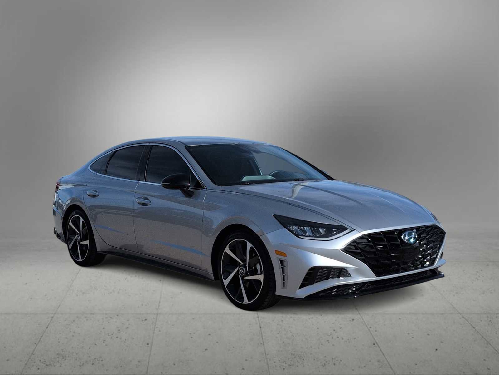 Certified 2021 Hyundai Sonata SEL Plus image 2