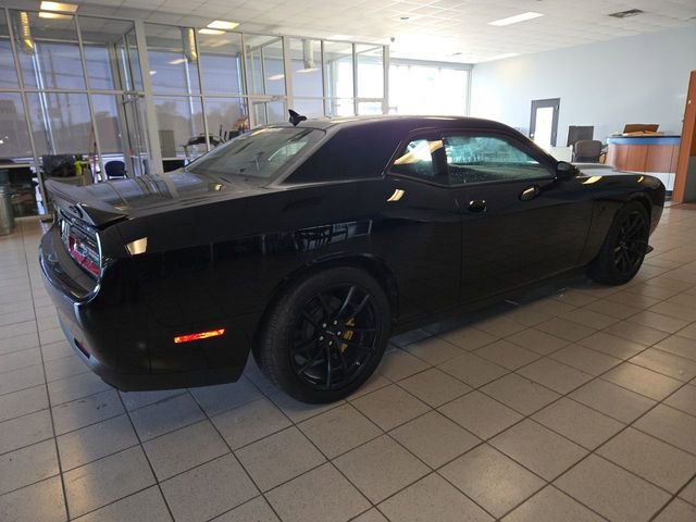 Used 2023 Dodge Challenger SRT Hellcat w/ Driver Convenience Group image 8