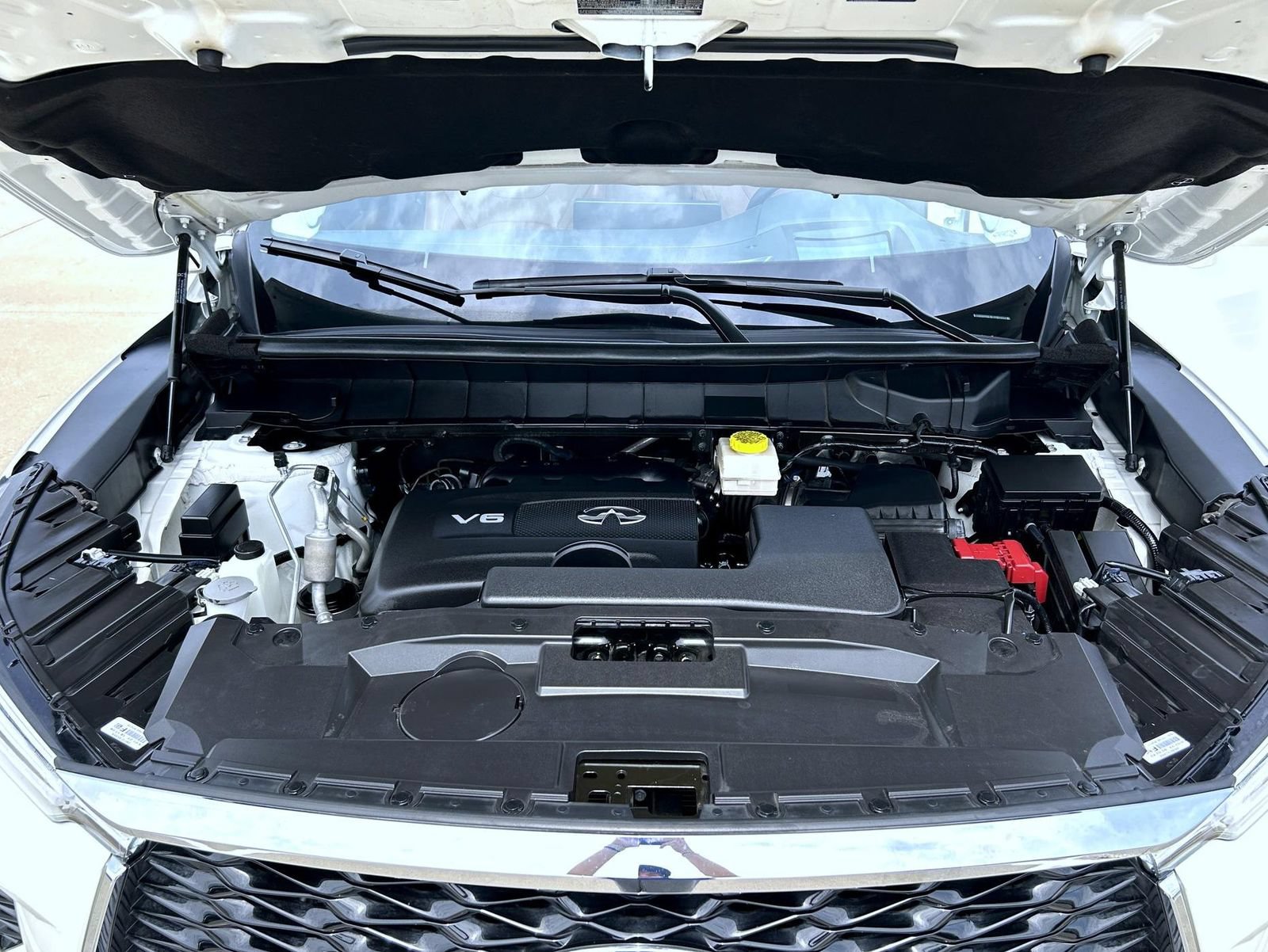 Certified 2023 INFINITI QX60 Sensory w/ Vision Package AWD/4WD image 26