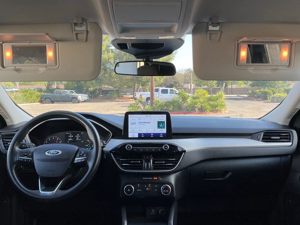 Used 2021 Ford Escape SE image 29