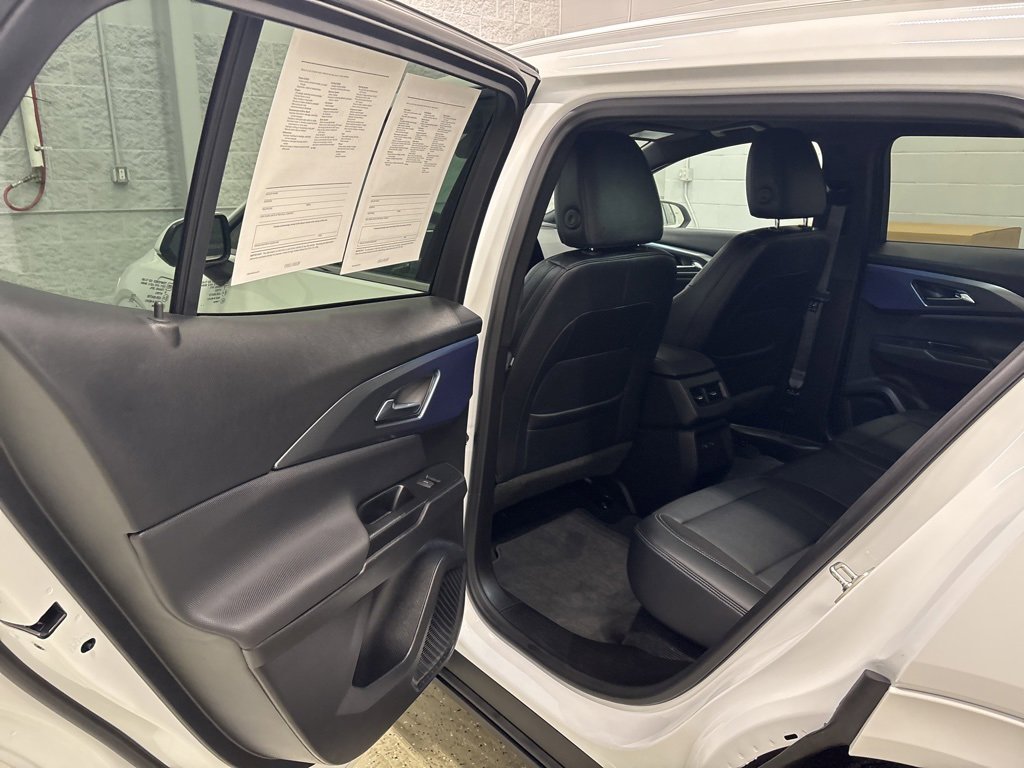 Used 2024 Chevrolet Equinox EV LT image 25