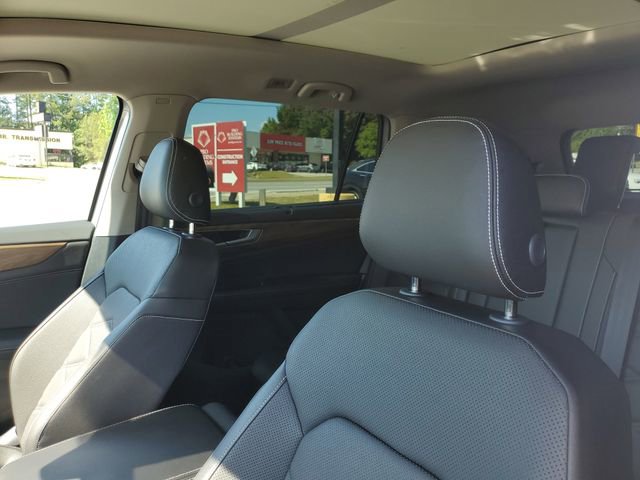 Certified 2025 Volkswagen Atlas SE w/ Panoramic Sunroof Package FWD image 16