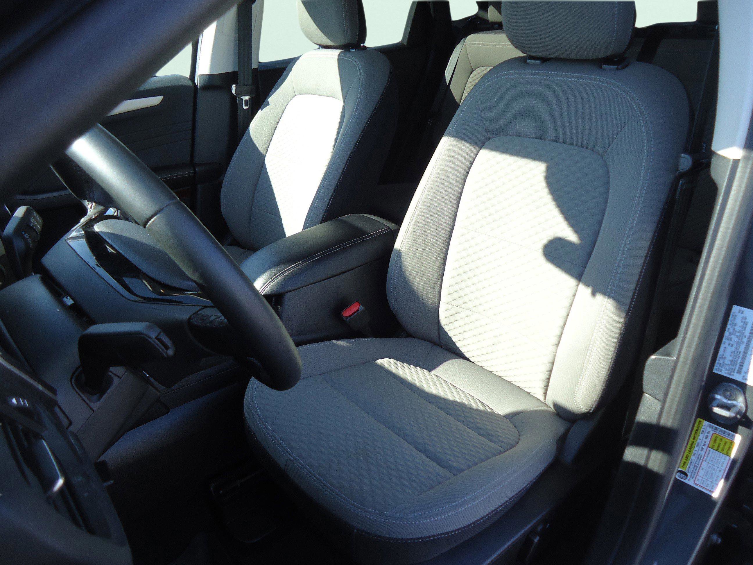 Used 2022 Ford Escape SE w/ Convenience Package image 23