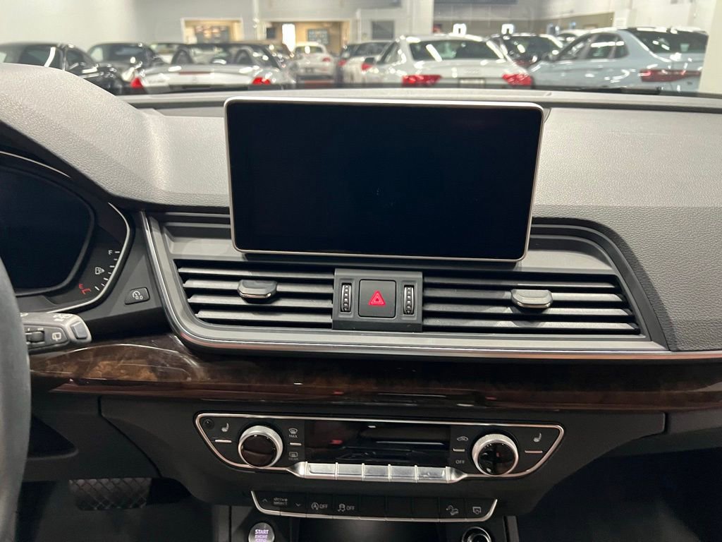 Used 2018 Audi Q5 2.0T Premium image 30