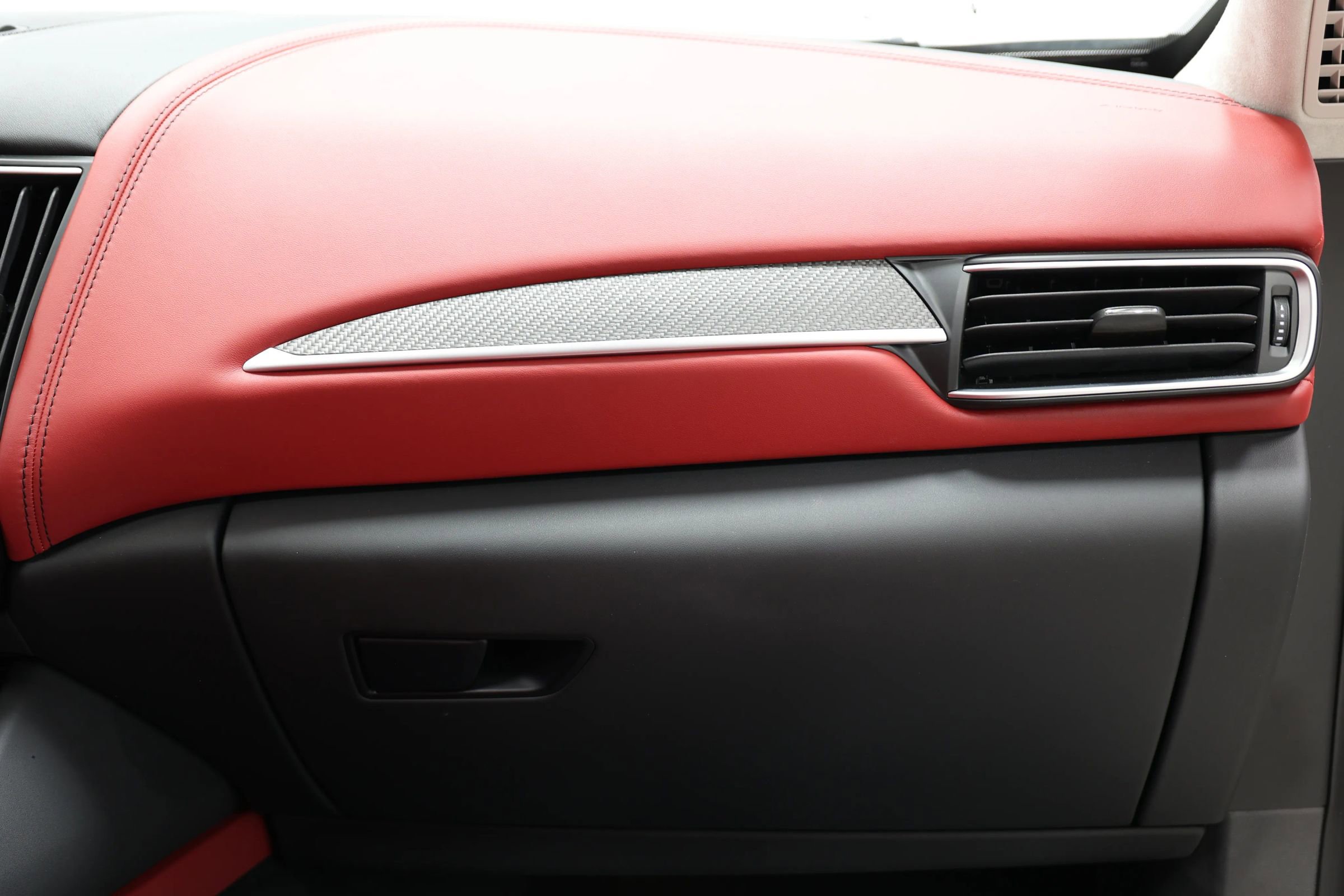 Used 2022 Maserati Levante Modena image 94