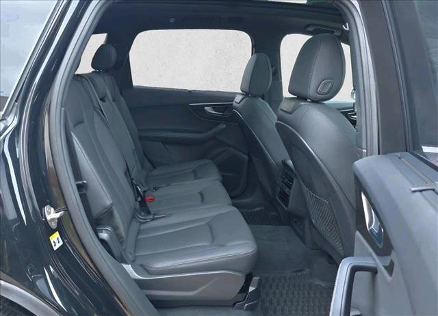 Used 2025 Audi Q7 3.0T Premium Plus w/ Premium Plus Package image 11