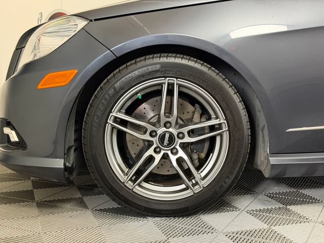 Used 2010 Mercedes-Benz E 350 4MATIC Sedan image 12