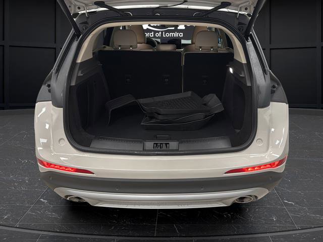 Used 2024 Lincoln Corsair Reserve image 25