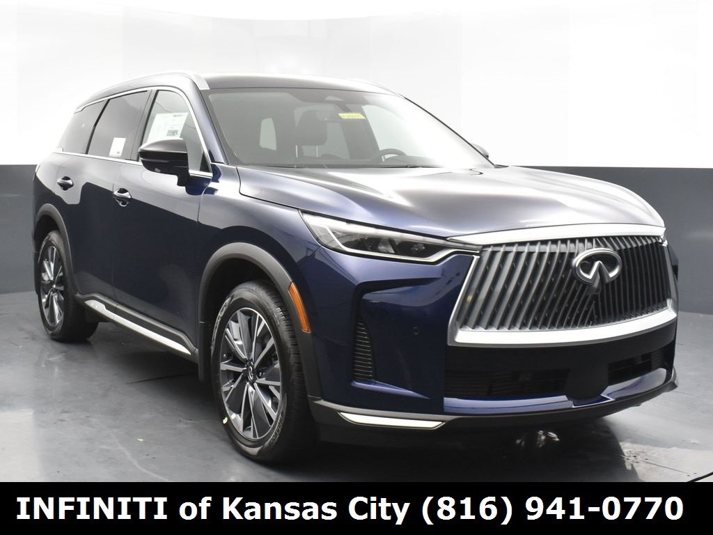 New 2026 INFINITI QX60 Luxe w/ Family Package