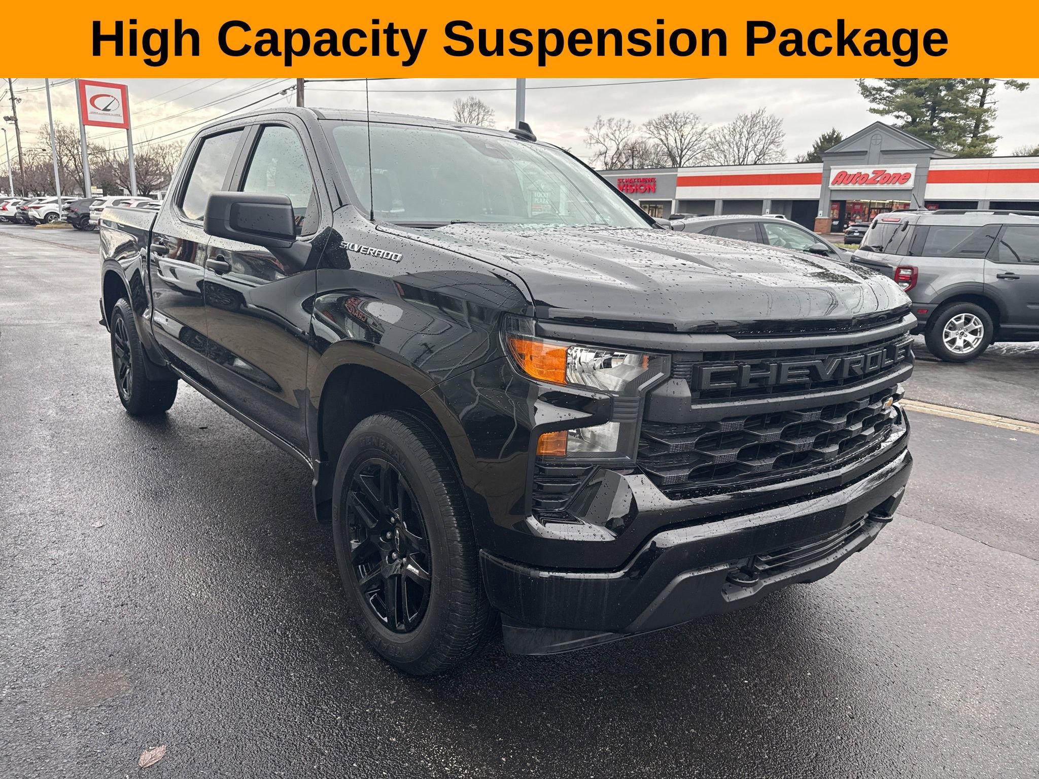 Used 2023 Chevrolet Silverado 1500 Custom image 4