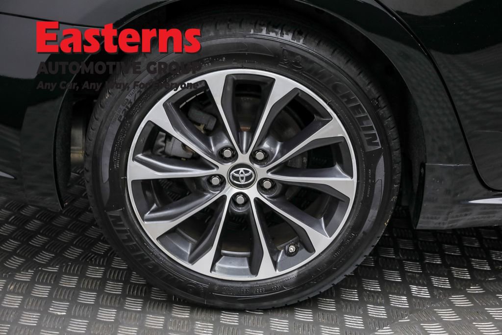 Used 2018 Toyota Avalon XLE Premium image 28