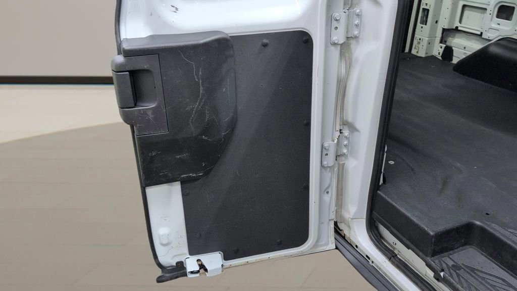 Used 2016 Ford Transit 150 130 Low Roof RWD image 17