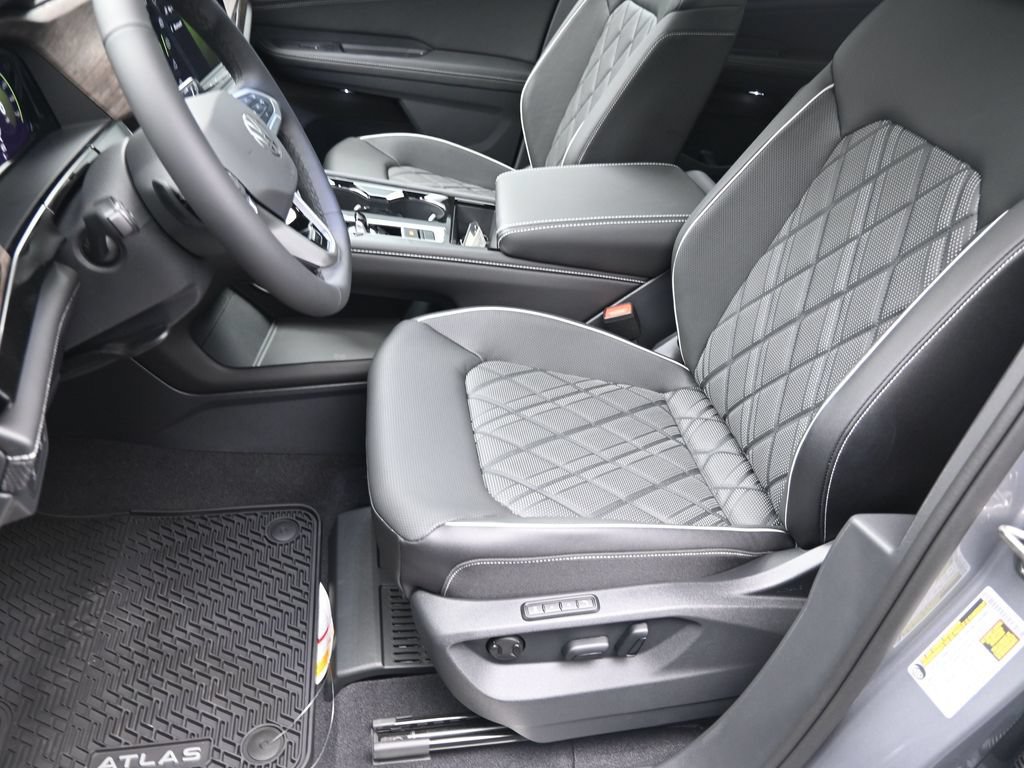 New 2026 Volkswagen Atlas SEL Premium R-Line AWD/4WD image 18