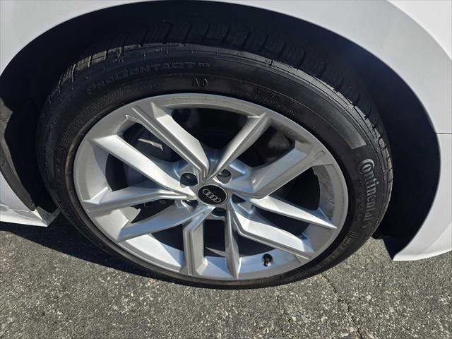 Certified 2024 Audi A5 2.0T Premium w/ Convenience Package image 9