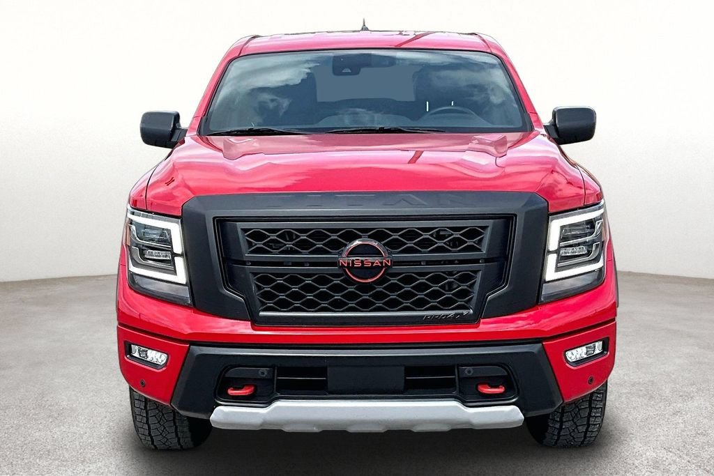 Used 2024 Nissan Titan PRO-4X w/ Pro-4x Utility Package AWD/4WD image 4