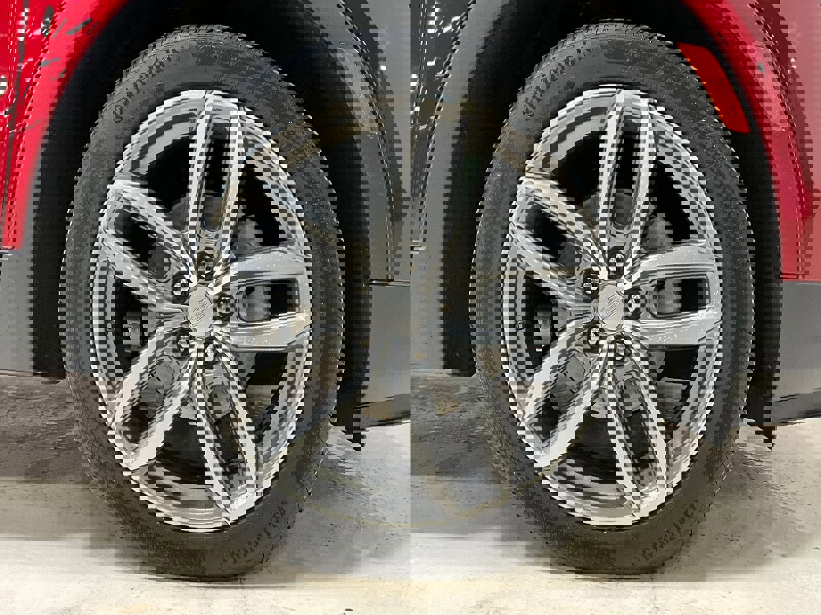 Used 2023 Cadillac XT4 Sport image 10