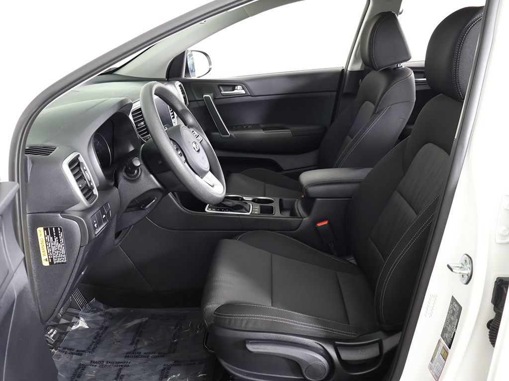 Used 2022 Kia Sportage LX AWD/4WD image 25