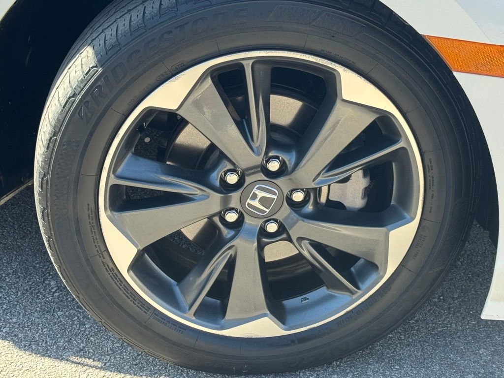 Used 2023 Honda Odyssey Elite image 11