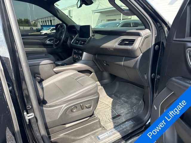 Used 2022 Chevrolet Tahoe RST w/ Luxury Package AWD/4WD image 15