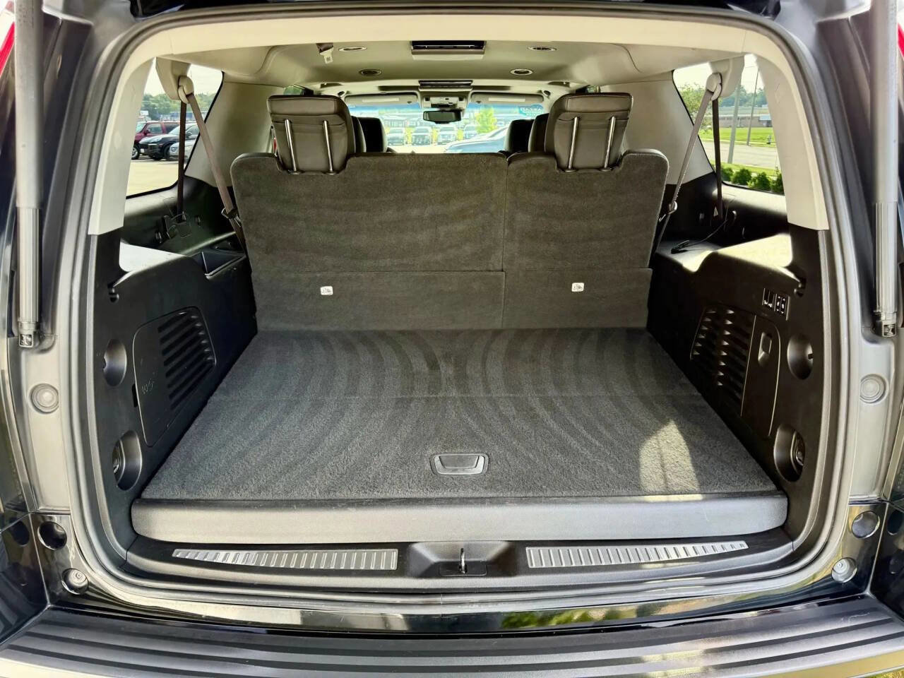 Used 2015 Cadillac Escalade ESV Premium AWD/4WD image 22