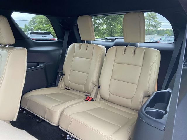 Used 2016 Ford Explorer Limited FWD image 9