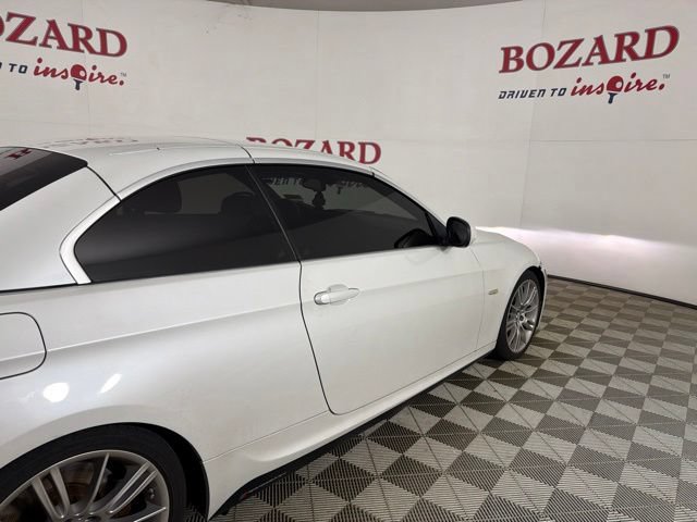 Used 2013 BMW 335i Convertible RWD image 16