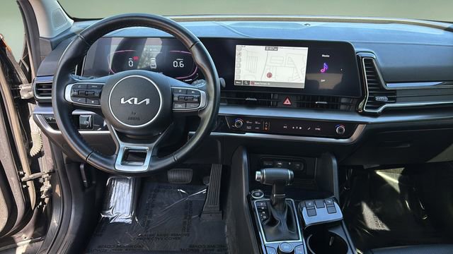 Used 2024 Kia Sportage EX FWD image 11