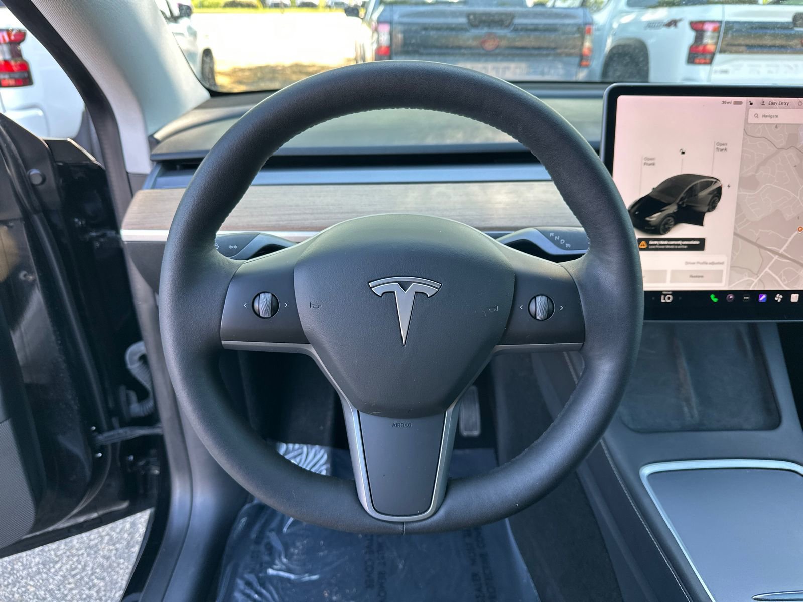 Used 2021 Tesla Model Y Long Range image 24