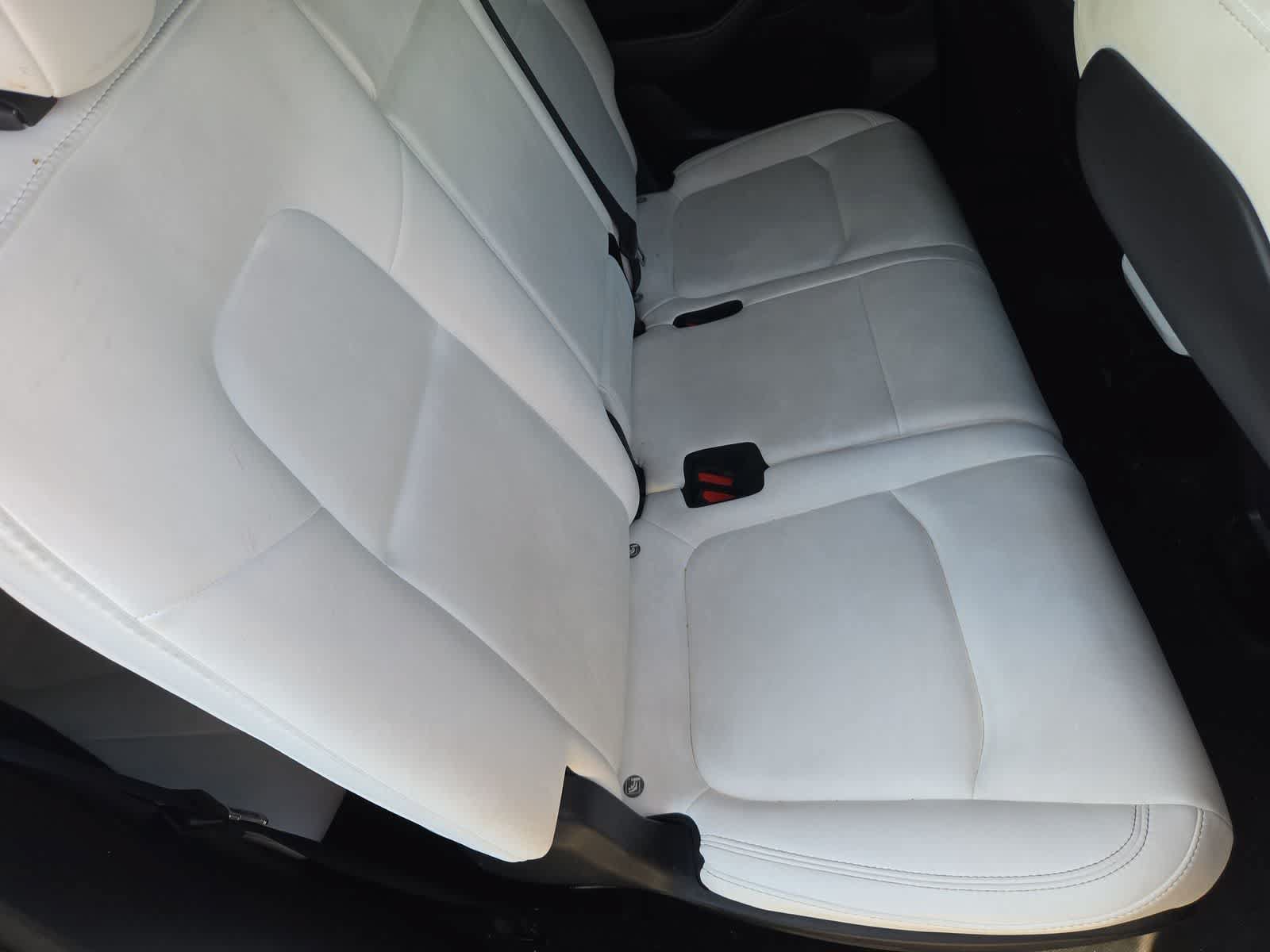 Used 2023 Tesla Model Y Long Range AWD/4WD image 21
