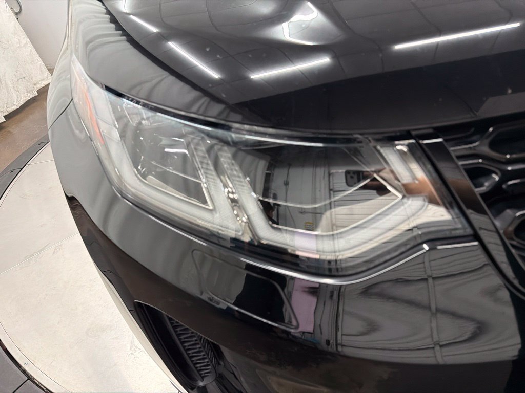Used 2020 Land Rover Discovery Sport SE AWD/4WD image 10