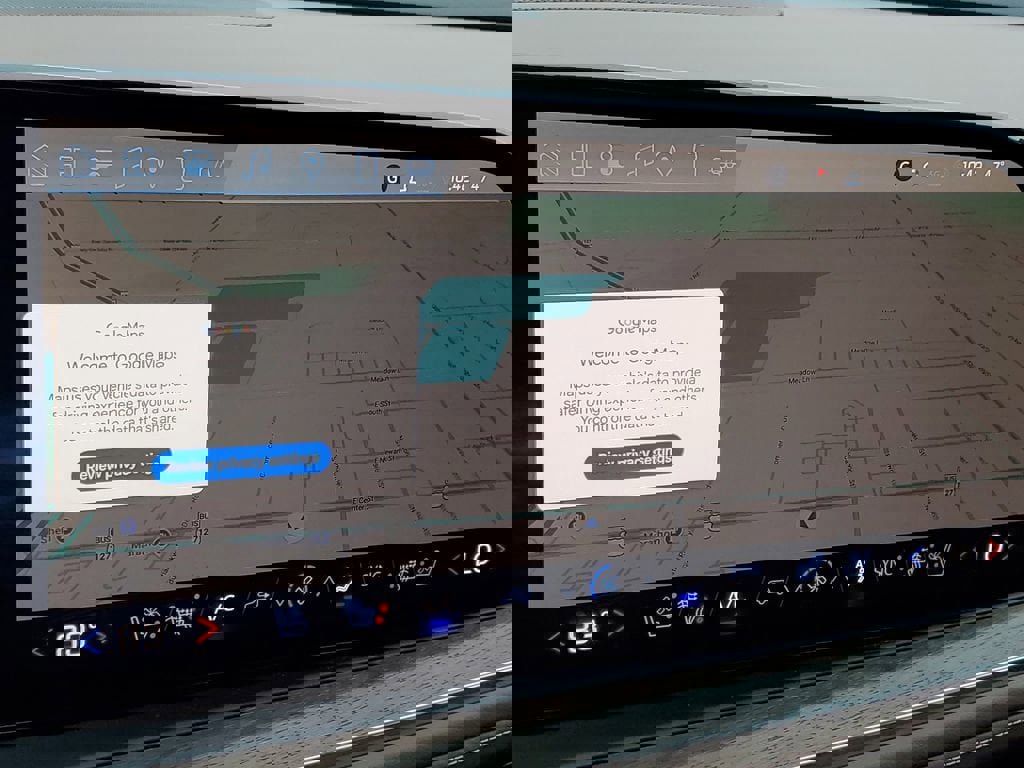 New 2025 Chevrolet Suburban High Country image 16