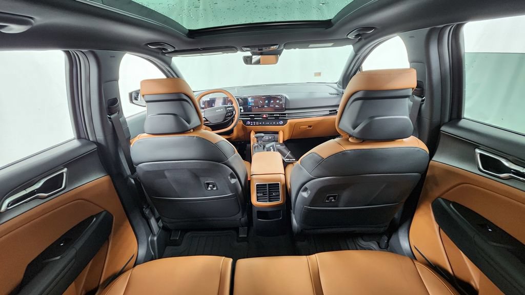 New 2026 Kia Sportage X-Line w/ X-Line Premium Package AWD/4WD image 17