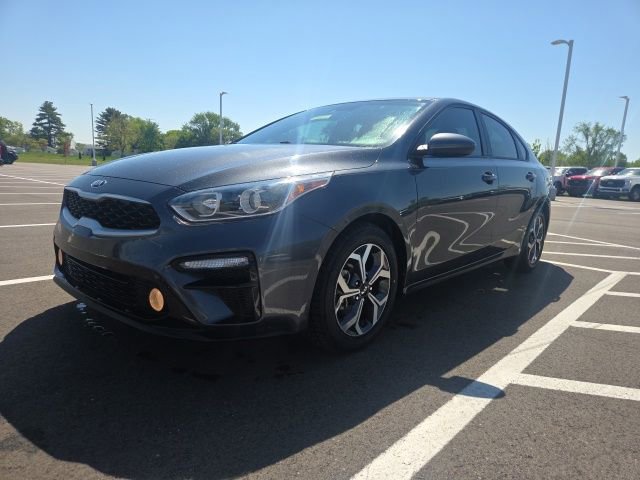 Used 2021 Kia Forte LXS FWD video 2