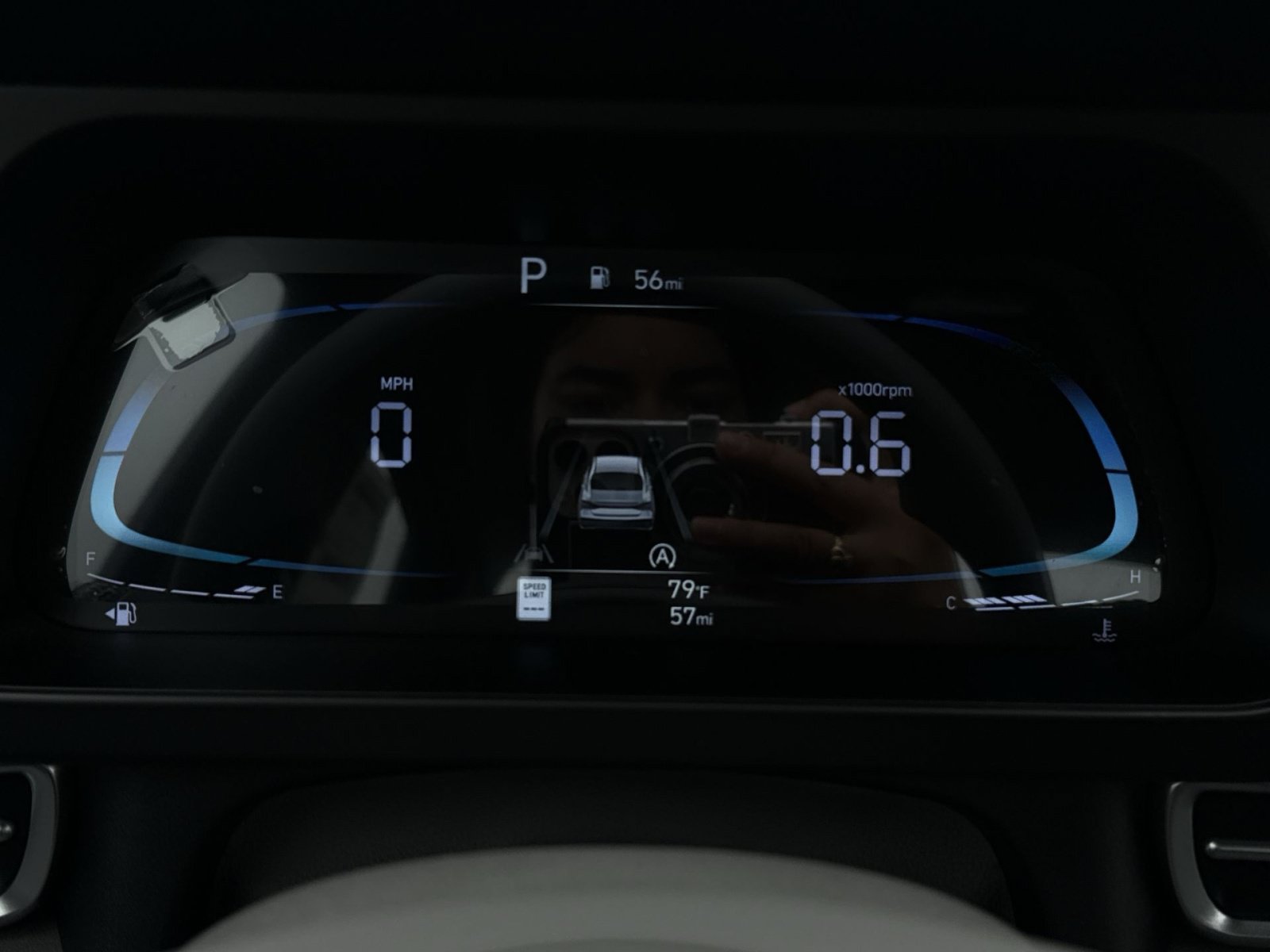 New 2026 Hyundai Elantra SE FWD image 17
