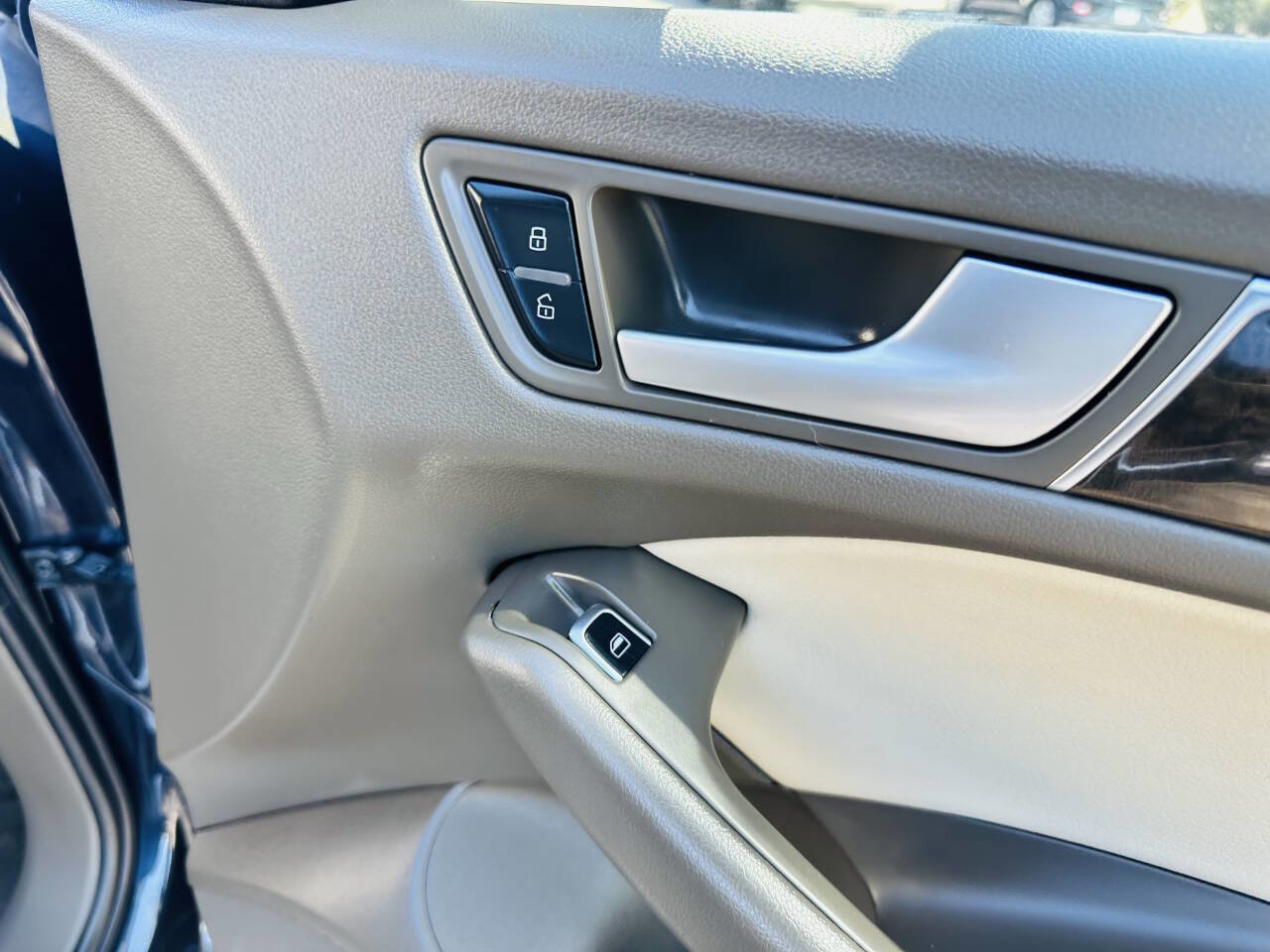 Used 2013 Audi Q5 2.0T Premium Plus w/ Premium Plus Pkg image 30