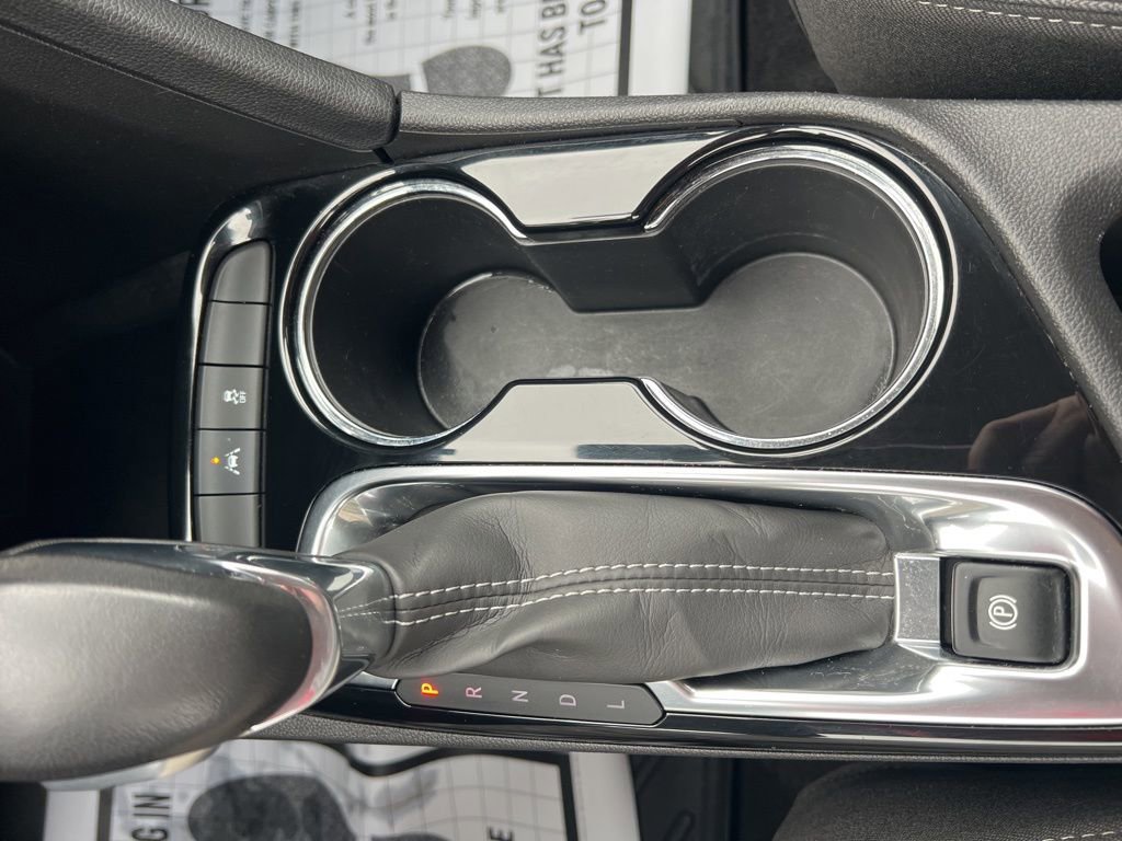 Used 2022 Buick Encore GX Preferred w/ Cold Weather Comfort Package image 17