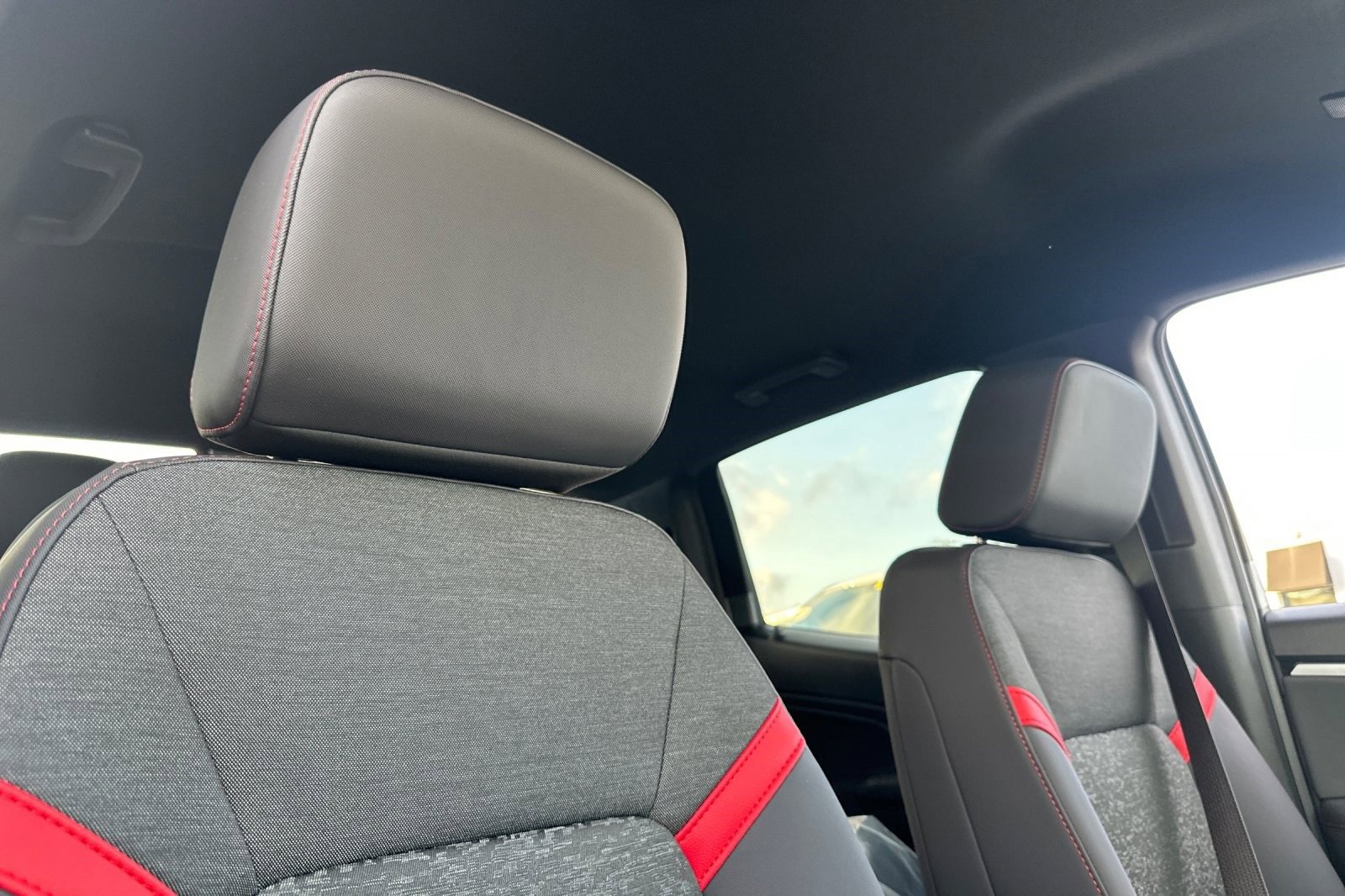 New 2025 Chevrolet Colorado Z71 w/ Midnight Edition image 18