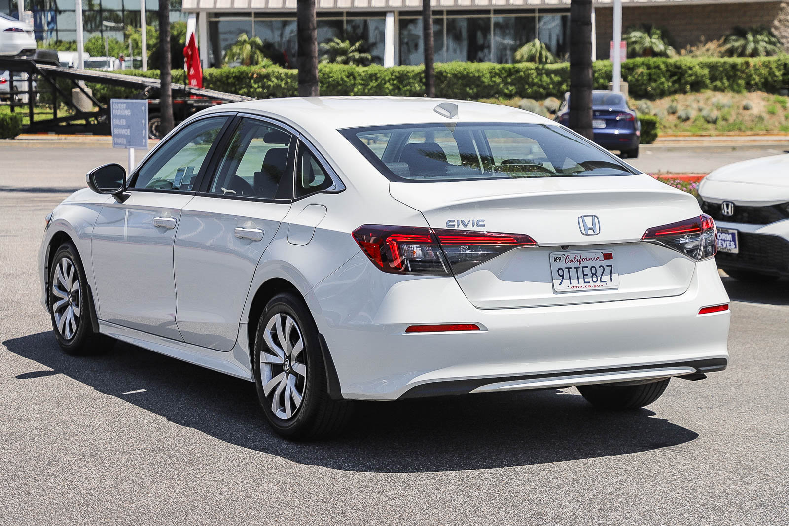 Used 2025 Honda Civic LX image 7