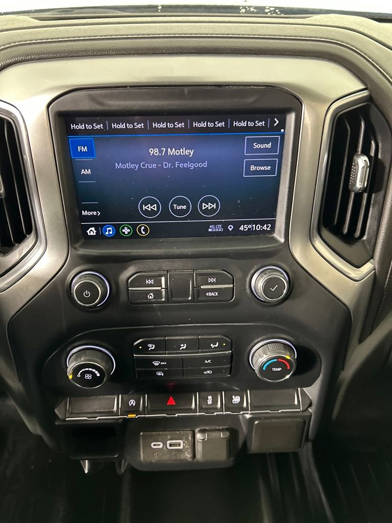 Used 2020 Chevrolet Silverado 1500 LT image 16