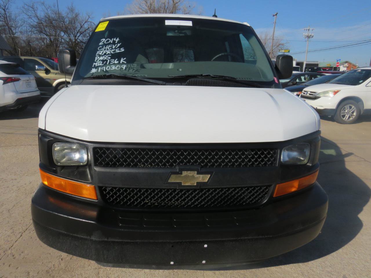 Used 2014 Chevrolet Express 1500 LS image 2