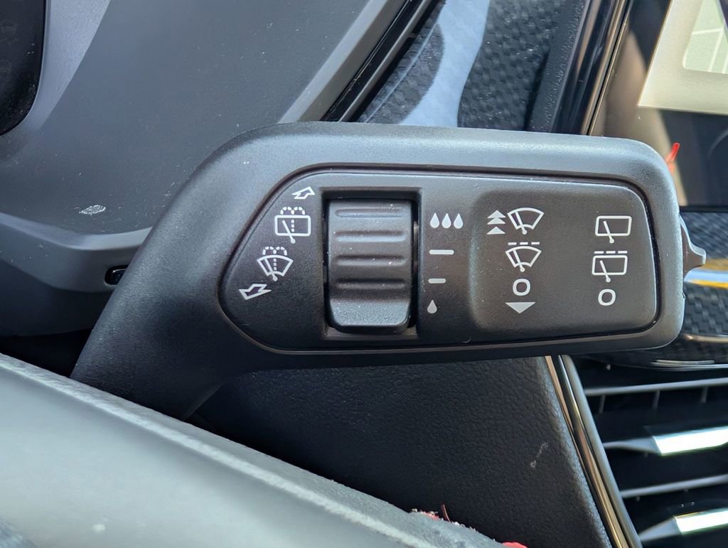 Used 2023 Ford Escape ST-Line w/ Tech Pack #1 image 32