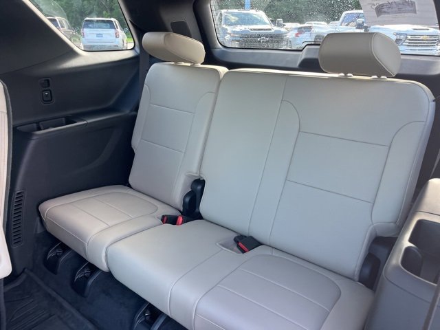 Certified 2023 Chevrolet Traverse Premier w/ LPO, Floor Liner Package image 41