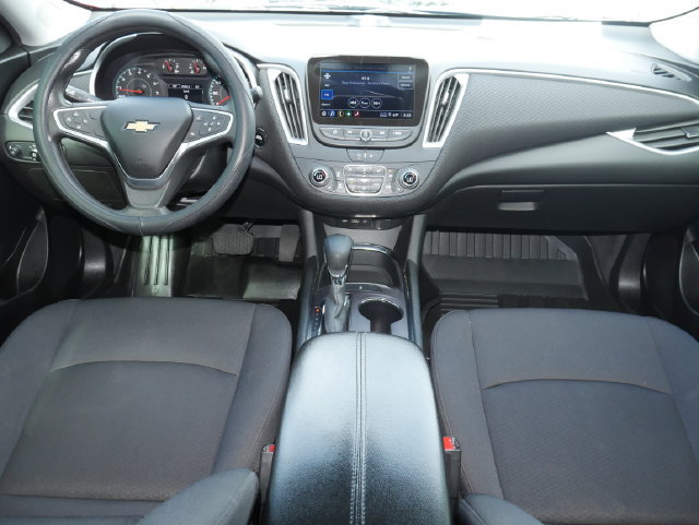Used 2022 Chevrolet Malibu LT FWD image 6